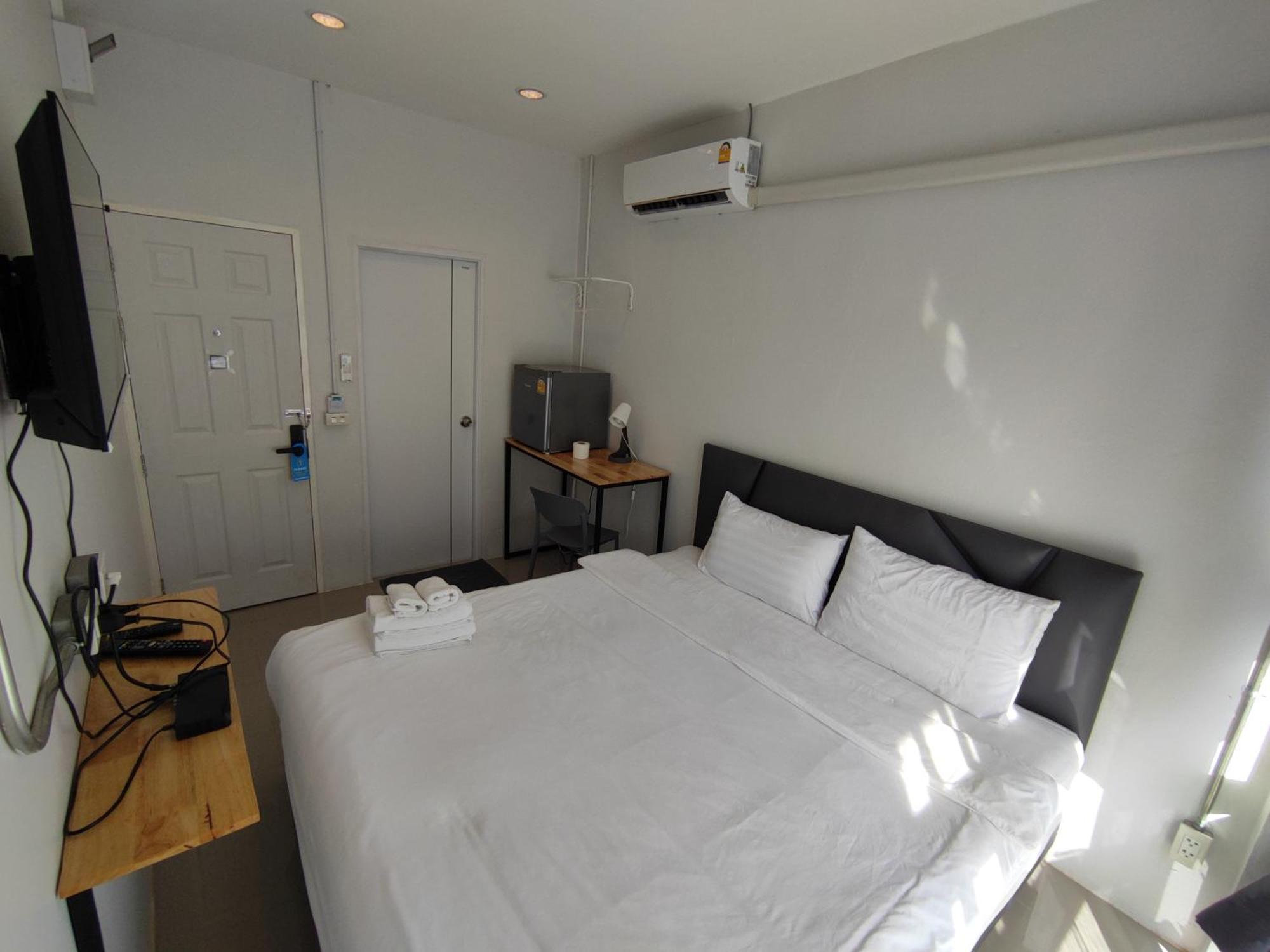 Life Hotel Rong Khun Ban Mai  Eksteriør bilde